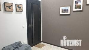 Студия квартира, посуточно, 53м2, 1/3 этаж