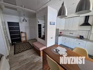 1-к квартира, посуточно, 43м2, 7/10 этаж