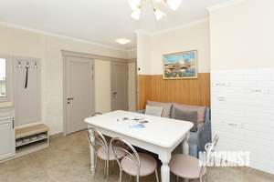 3-к квартира, посуточно, 63м2, 1/1 этаж