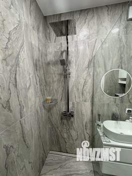 Студия квартира, посуточно, 40м2, 2/5 этаж