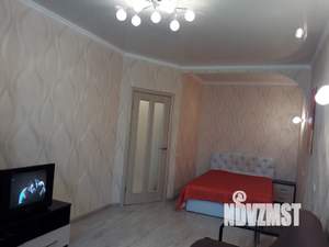 1-к квартира, посуточно, 45м2, 4/10 этаж