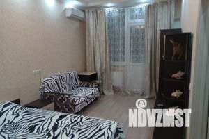 1-к квартира, посуточно, 37м2, 3/12 этаж