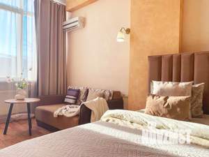 Студия квартира, посуточно, 40м2, 12/12 этаж