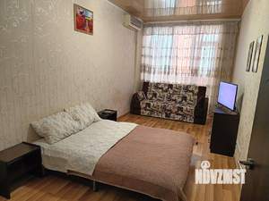 1-к квартира, посуточно, 42м2, 2/10 этаж