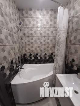 1-к квартира, посуточно, 42м2, 4/10 этаж