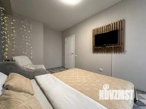 1-к квартира, посуточно, 35м2, 4/10 этаж