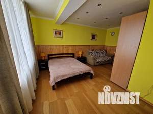 1-к квартира, посуточно, 43м2, 15/16 этаж