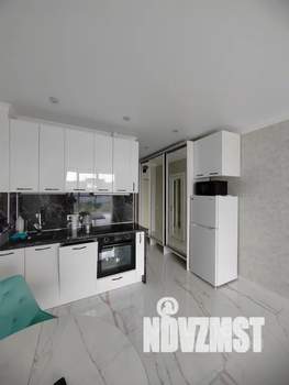 Студия квартира, посуточно, 37м2, 9/10 этаж