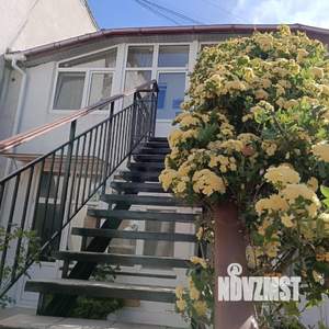 2-к квартира, посуточно, 40м2, 1/1 этаж