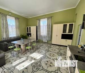 3-к квартира, посуточно, 160м2, 3/3 этаж