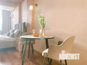 Студия квартира, посуточно, 40м2, 12/12 этаж