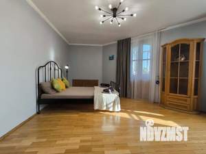 1-к квартира, посуточно, 86м2, 1/1 этаж