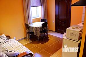 2-к квартира, посуточно, 28м2, 1/1 этаж
