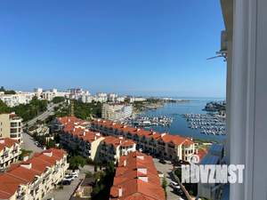 1-к квартира, посуточно, 45м2, 9/16 этаж