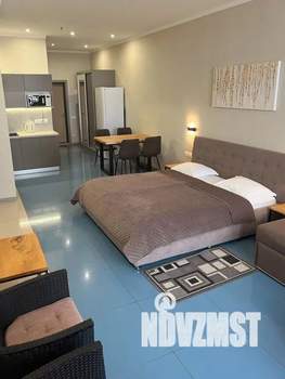 Студия квартира, посуточно, 40м2, 1/9 этаж