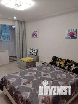 1-к квартира, посуточно, 30м2, 1/9 этаж