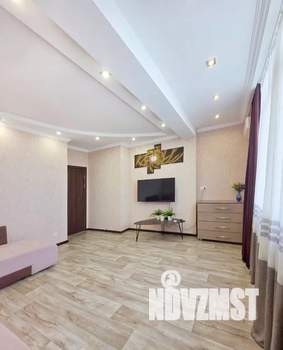 2-к квартира, посуточно, 60м2, 5/16 этаж