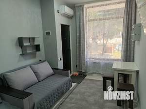 Студия квартира, посуточно, 20м2, 1/3 этаж