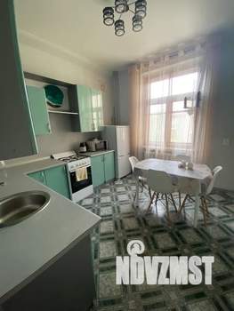 1-к квартира, посуточно, 40м2, 3/5 этаж