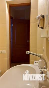 1-к квартира, посуточно, 23м2, 1/2 этаж