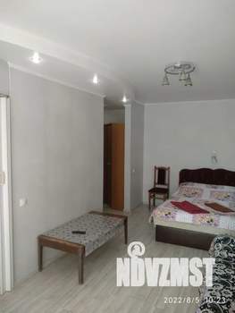 Студия квартира, посуточно, 31м2, 2/5 этаж