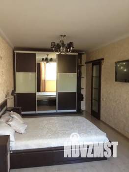 1-к квартира, посуточно, 50м2, 3/5 этаж