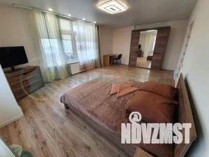 2-к квартира, на длительный срок, 87м2, 8/10 этаж