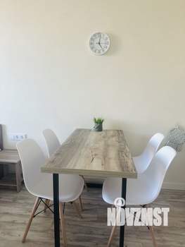 Студия квартира, посуточно, 35м2, 2/10 этаж