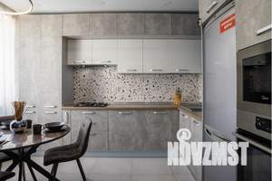 1-к квартира, посуточно, 44м2, 4/5 этаж