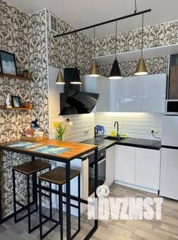 Студия квартира, посуточно, 32м2, 16/16 этаж