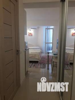 Студия квартира, посуточно, 27м2, 1/4 этаж