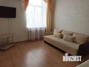 1-к квартира, посуточно, 37м2, 3/3 этаж