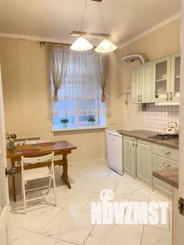 1-к квартира, посуточно, 35м2, 1/3 этаж