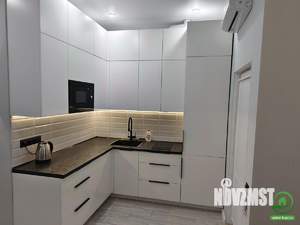 Студия квартира, посуточно, 30м2, 1/4 этаж