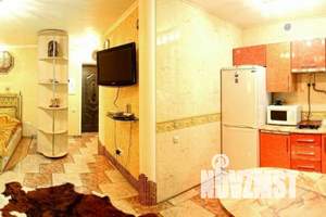 1-к квартира, посуточно, 40м2, 1/5 этаж