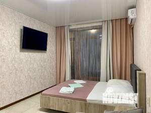 Студия квартира, посуточно, 33м2, 1/5 этаж