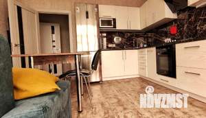 1-к квартира, посуточно, 51м2, 8/9 этаж