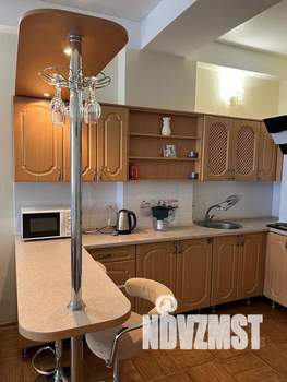 Студия квартира, посуточно, 45м2, 3/12 этаж