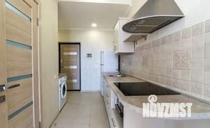 Студия квартира, посуточно, 39м2, 1/4 этаж