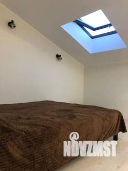 Студия квартира, посуточно, 39м2, 6/6 этаж