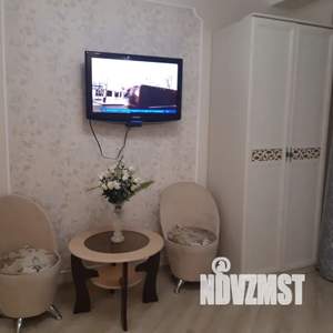 1-к квартира, посуточно, 44м2, 6/10 этаж