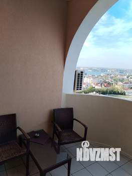 1-к квартира, посуточно, 62м2, 12/16 этаж