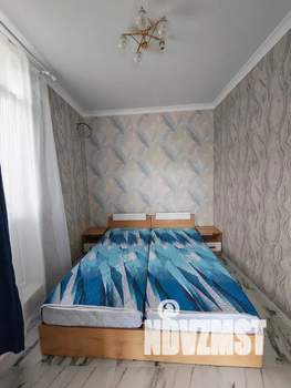 2-к квартира, посуточно, 50м2, 1/2 этаж