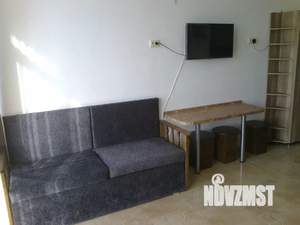 Студия квартира, посуточно, 20м2, 10/11 этаж