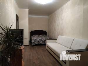 1-к квартира, посуточно, 40м2, 3/10 этаж