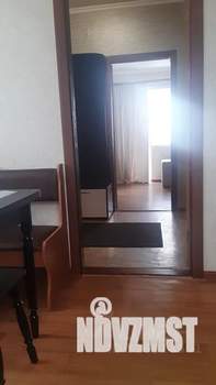 2-к квартира, посуточно, 40м2, 3/3 этаж