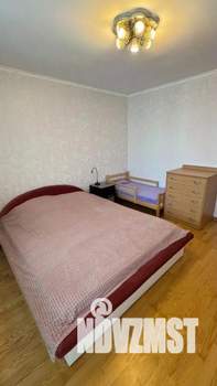 2-к квартира, посуточно, 50м2, 1/1 этаж