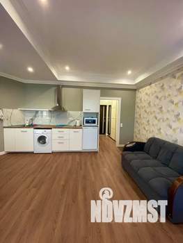 Студия квартира, посуточно, 45м2, 4/10 этаж