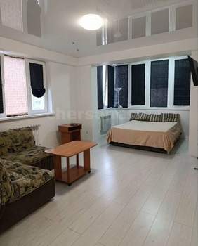 1-к квартира, на длительный срок, 42м2, 7/10 этаж