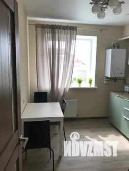 1-к квартира, посуточно, 36м2, 1/10 этаж